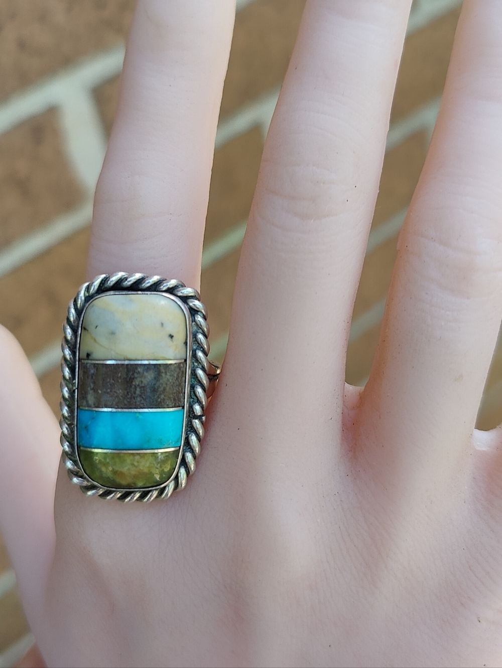 Antique Sterling Silver Navajo Stone Ring - Picture 3 of 7